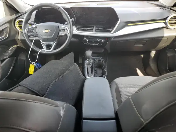 KL77LHE21RC009376 2024 CHEVROLET TRAX - Image 8