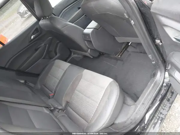 KL77LHE21RC010012 2024 CHEVROLET TRAX - Image 8