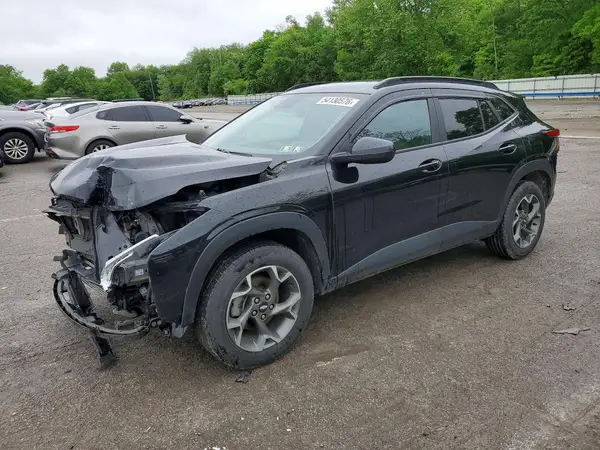 KL77LHE21RC012438 2024 CHEVROLET TRAX - Image 1