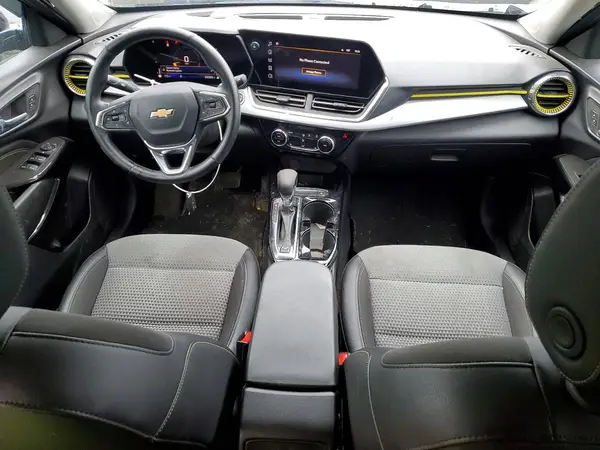 KL77LHE21RC012438 2024 CHEVROLET TRAX - Image 8