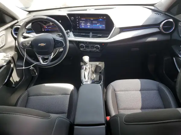 KL77LHE21RC047626 2024 CHEVROLET TRAX - Image 8