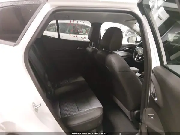 KL77LHE21RC057279 2024 CHEVROLET TRAX - Image 8