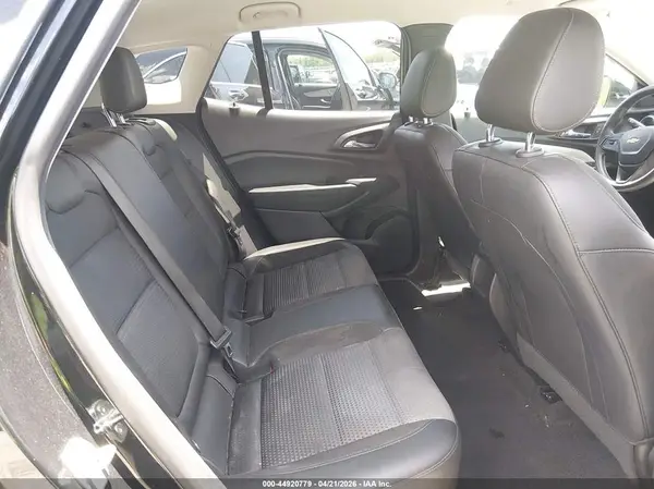 KL77LHE21RC067925 2024 CHEVROLET TRAX - Image 8