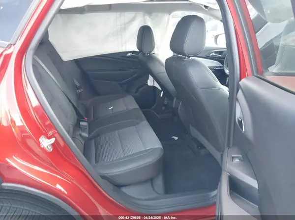 KL77LHE21RC120316 2024 CHEVROLET TRAX - Image 8