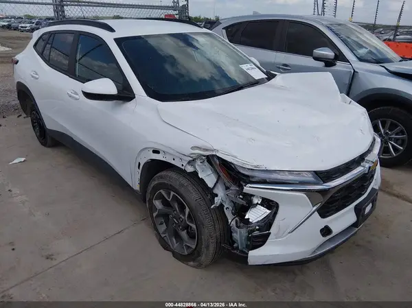 KL77LHE21RC174909 2024 CHEVROLET TRAX - Image 1
