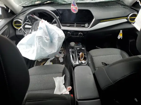 KL77LHE21RC182251 2024 CHEVROLET TRAX - Image 8