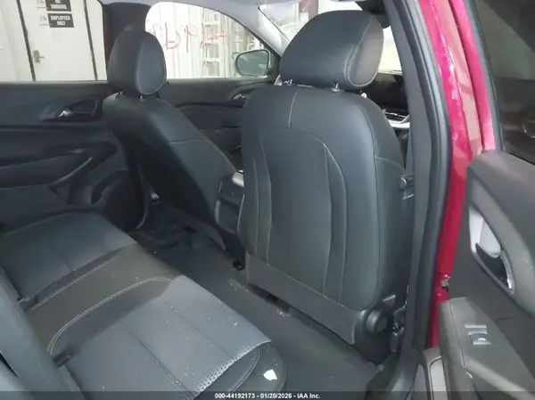 KL77LHE21RC204717 2024 CHEVROLET TRAX - Image 8
