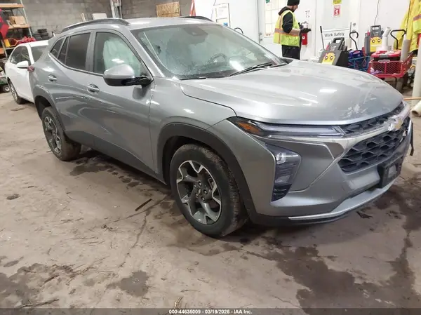 KL77LHE21RC239628 2024 CHEVROLET TRAX - Image 1