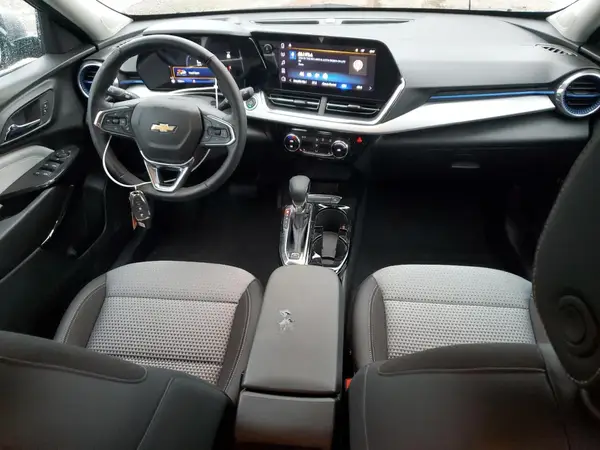 KL77LHE21SC264163 2025 CHEVROLET TRAX - Image 8