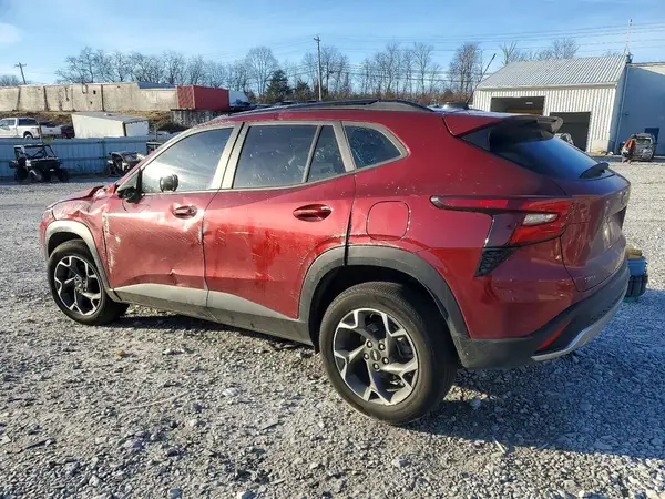 KL77LHE22RC005661 2024 CHEVROLET TRAX - Image 2