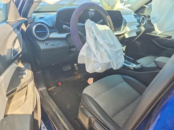 KL77LHE22RC010083 2024 CHEVROLET TRAX - Image 8
