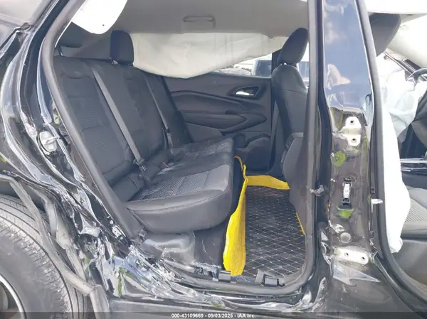 KL77LHE22RC013615 2024 CHEVROLET TRAX - Image 8