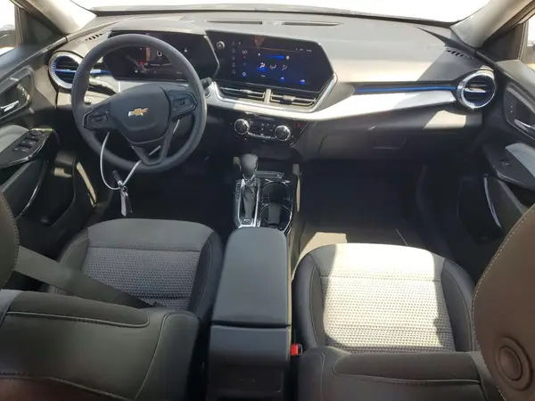 KL77LHE22RC018118 2024 CHEVROLET TRAX - Image 8