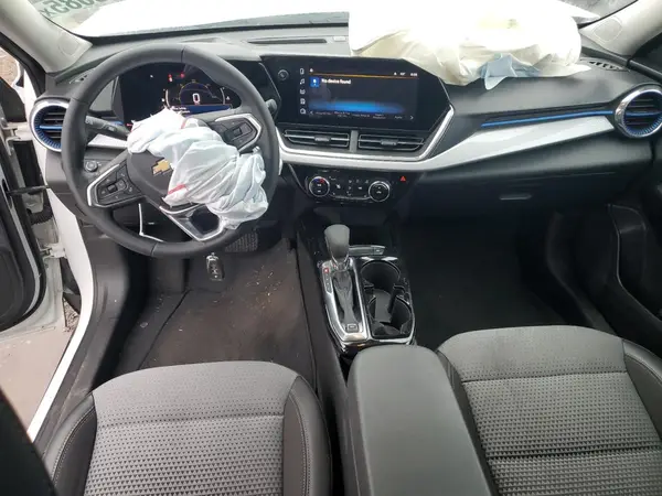 KL77LHE22RC026588 2024 CHEVROLET TRAX - Image 8