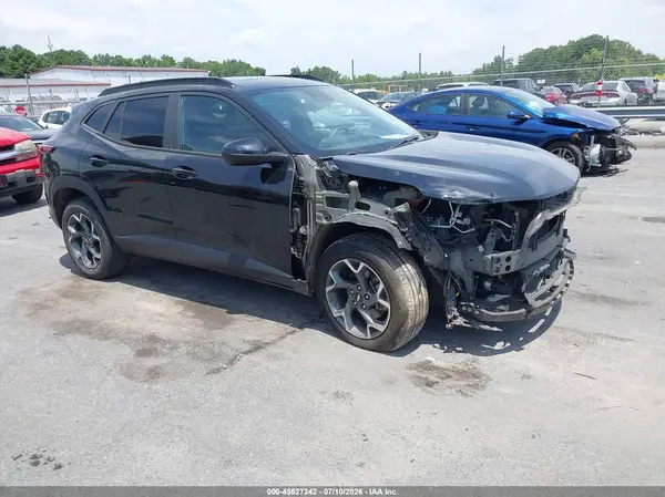 KL77LHE22RC051068 2024 CHEVROLET TRAX - Image 1