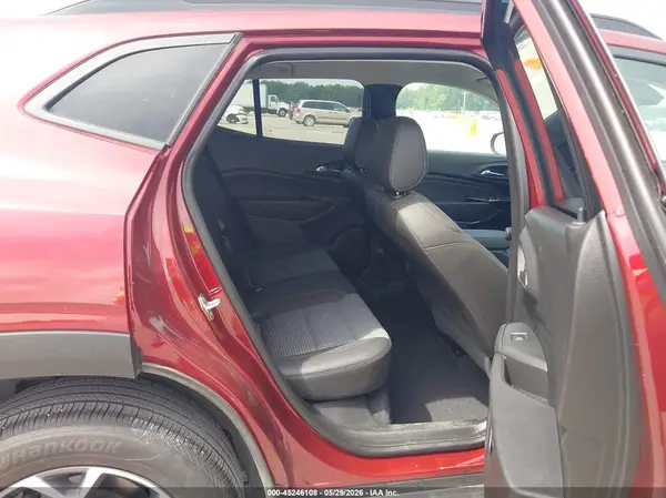 KL77LHE22RC054617 2024 CHEVROLET TRAX - Image 8