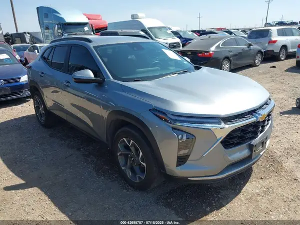 KL77LHE22RC064418 2024 CHEVROLET TRAX - Image 1