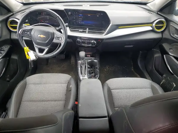 KL77LHE22RC066489 2024 CHEVROLET TRAX - Image 8