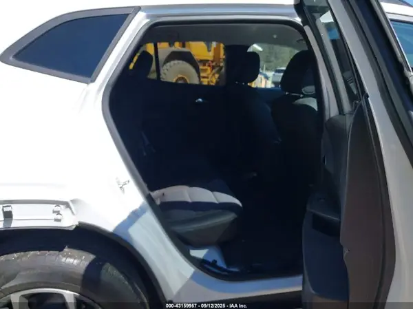 KL77LHE22RC100026 2024 CHEVROLET TRAX - Image 8