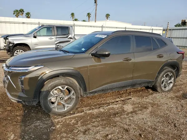 KL77LHE22RC111558 2024 CHEVROLET TRAX - Image 1