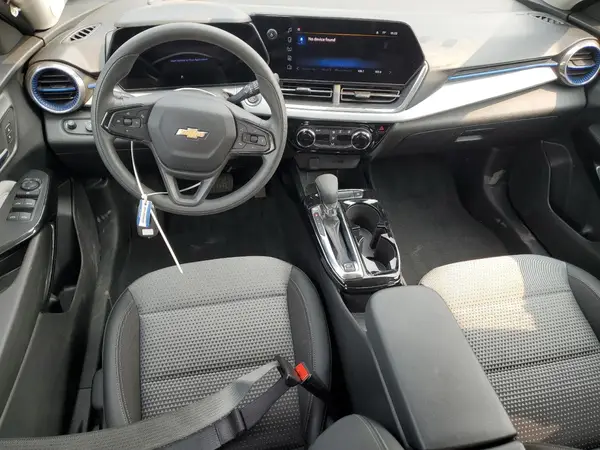 KL77LHE22RC124620 2024 CHEVROLET TRAX - Image 8