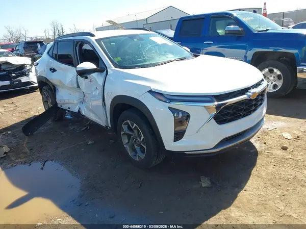 KL77LHE22RC144088 2024 CHEVROLET TRAX - Image 1