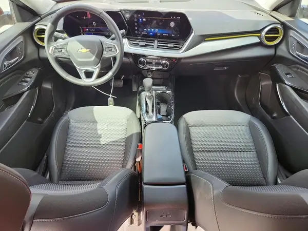 KL77LHE22RC185482 2024 CHEVROLET TRAX - Image 8
