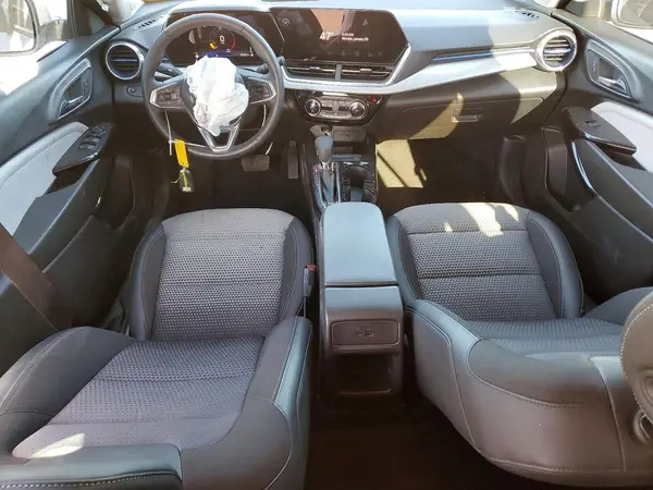 KL77LHE22RC231487 2024 CHEVROLET TRAX - Image 8