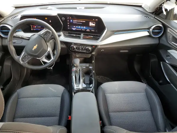 KL77LHE22RC242747 2024 CHEVROLET TRAX - Image 8