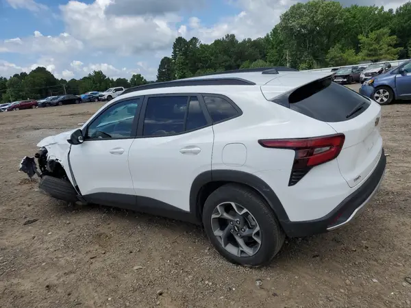 KL77LHE22RC246619 2024 CHEVROLET TRAX - Image 2