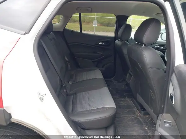 KL77LHE22SC005195 2025 CHEVROLET TRAX - Image 8