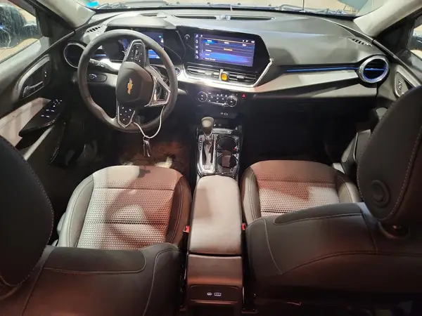 KL77LHE22SC107175 2025 CHEVROLET TRAX - Image 8