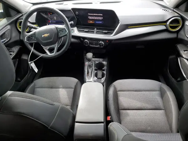 KL77LHE23RC010433 2024 CHEVROLET TRAX - Image 8