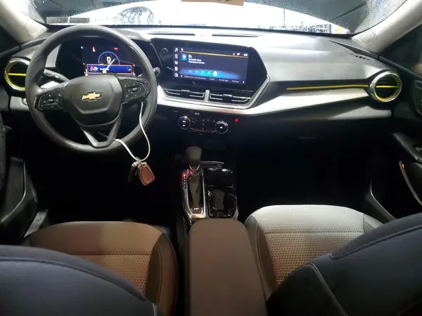 KL77LHE23RC011906 2024 CHEVROLET TRAX - Image 8