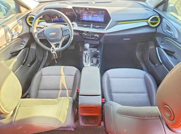 KL77LHE23RC019665 2024 CHEVROLET TRAX - Image 8