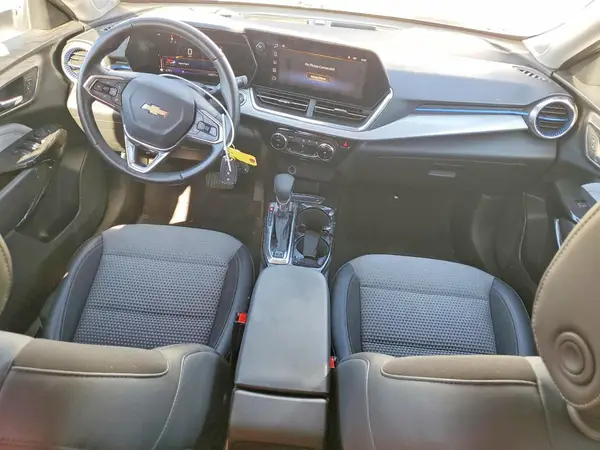 KL77LHE23RC040497 2024 CHEVROLET TRAX - Image 8
