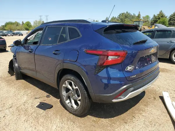 KL77LHE23RC091756 2024 CHEVROLET TRAX - Image 2