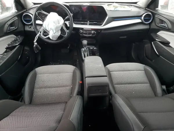 KL77LHE23RC134301 2024 CHEVROLET TRAX - Image 8