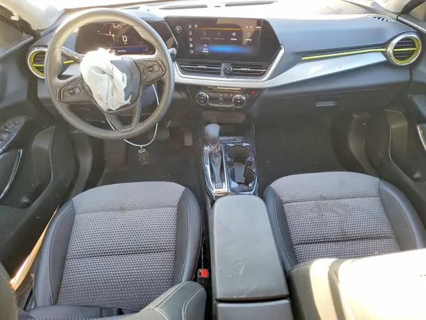 KL77LHE23RC209840 2024 CHEVROLET TRAX - Image 8