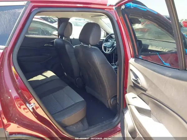 KL77LHE23RC210437 2024 CHEVROLET TRAX - Image 8