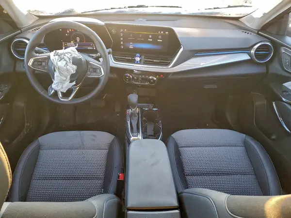 KL77LHE23RC229134 2024 CHEVROLET TRAX - Image 8