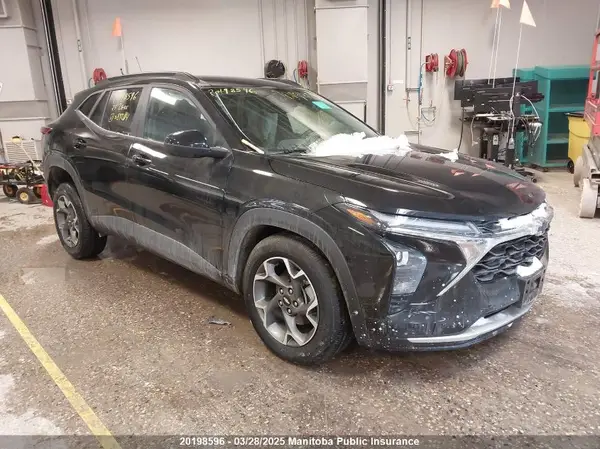 KL77LHE23SC089284 2025 CHEVROLET TRAX - Image 1