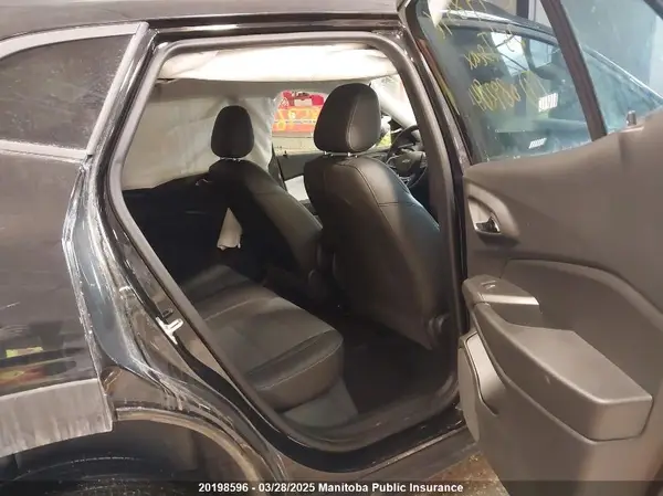 KL77LHE23SC089284 2025 CHEVROLET TRAX - Image 8