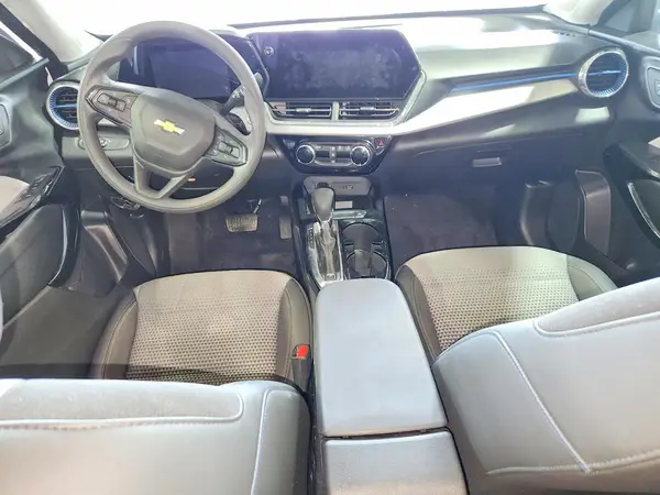 KL77LHE24RC011851 2024 CHEVROLET TRAX - Image 8