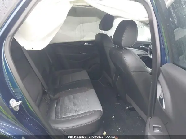 KL77LHE24RC027211 2024 CHEVROLET TRAX - Image 8