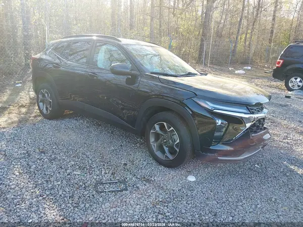 KL77LHE24RC041304 2024 CHEVROLET TRAX - Image 1