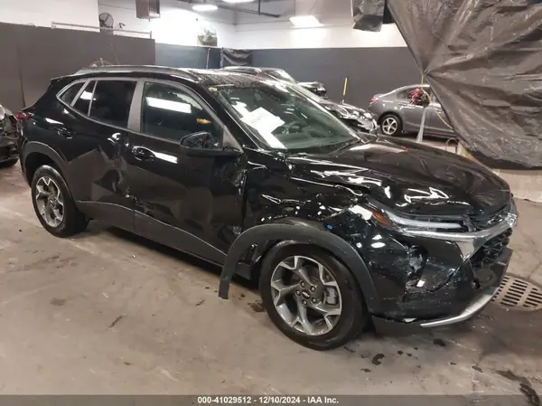 KL77LHE24RC052853 2024 CHEVROLET TRAX - Image 1
