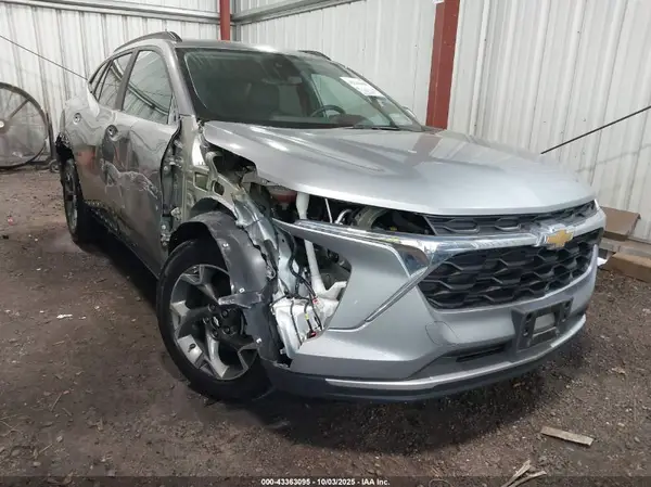 KL77LHE24RC063495 2024 CHEVROLET TRAX - Image 1