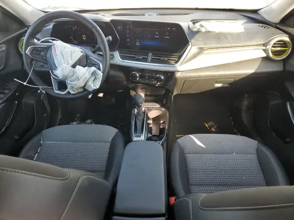 KL77LHE24RC084766 2024 CHEVROLET TRAX - Image 8