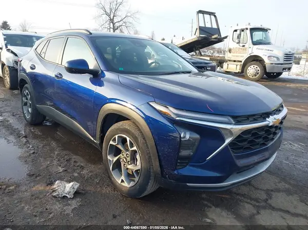 KL77LHE24RC130659 2024 CHEVROLET TRAX - Image 1
